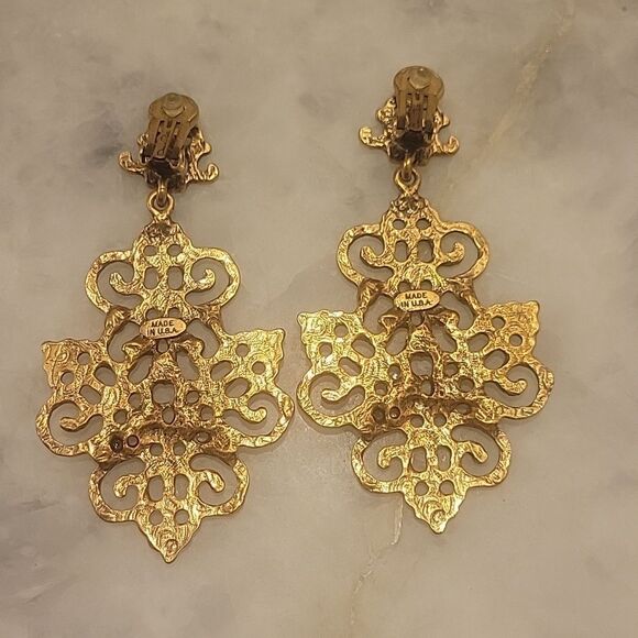 NWT Oscar De La Renta Gold Lace Filigree Earrings Dangle Chandelier Statement - Picture 7 of 13
